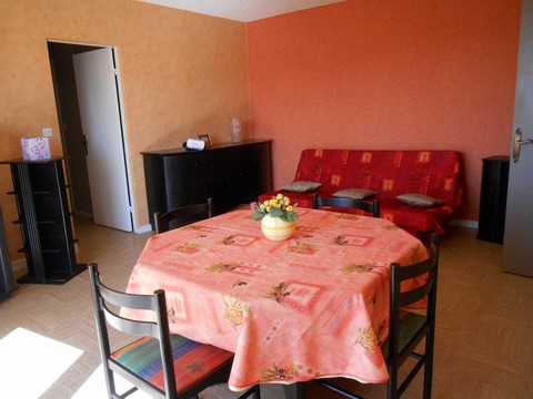 location meublé f3 à dijon quartier montmuzard